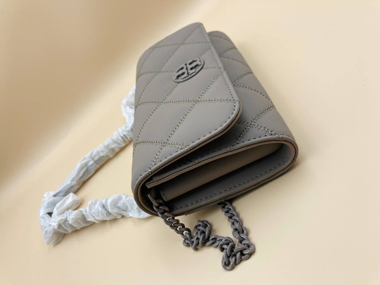 Tory Burch Willa Matte Chain Wallet